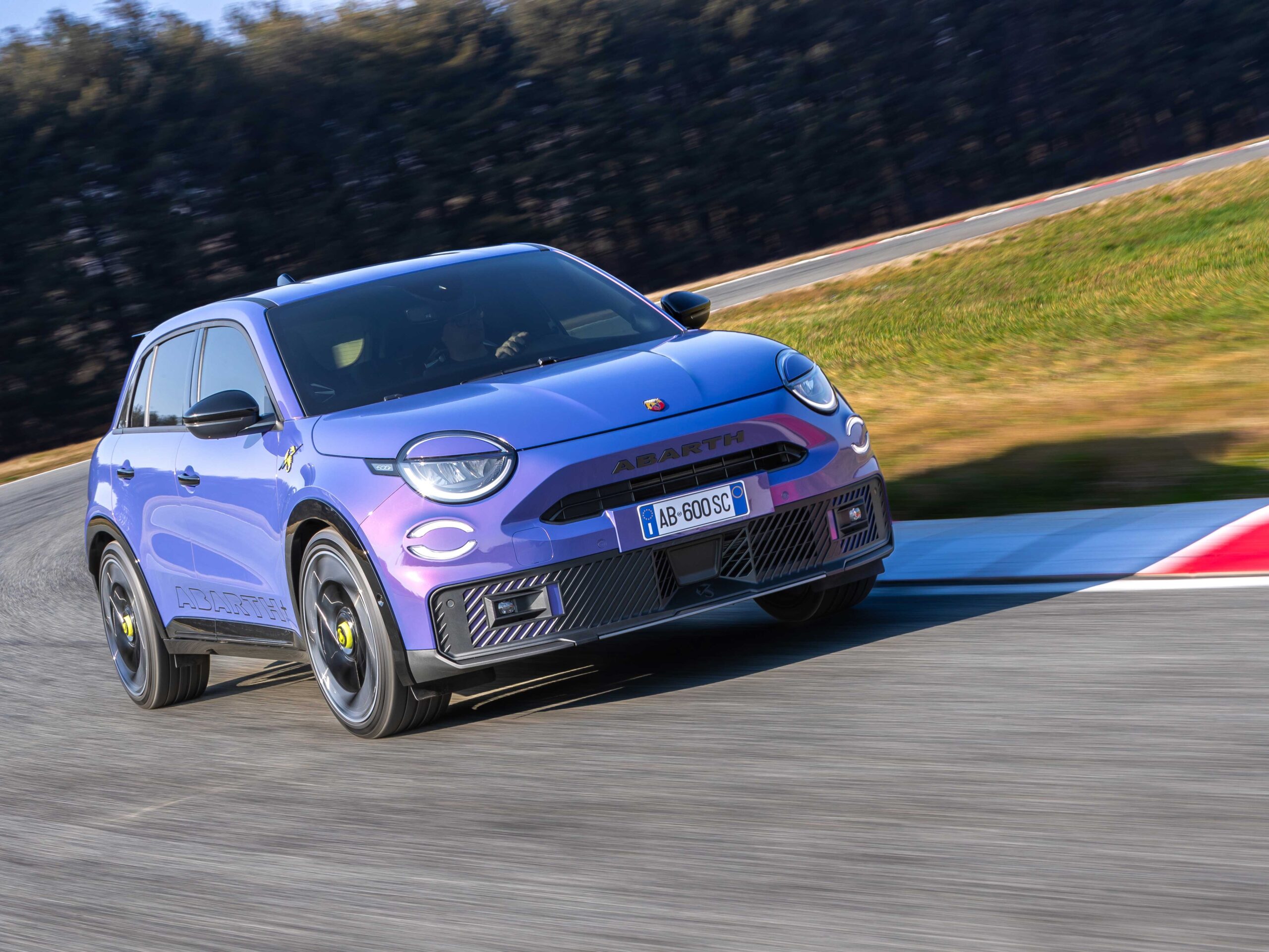 Abarth600eScorpionissima