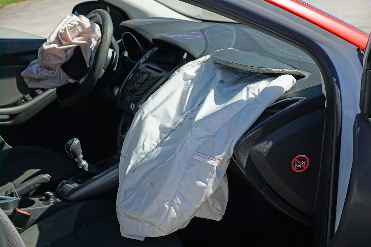 Wie funktioniert ein Airbag? Aufprallgeschwindigkeit
