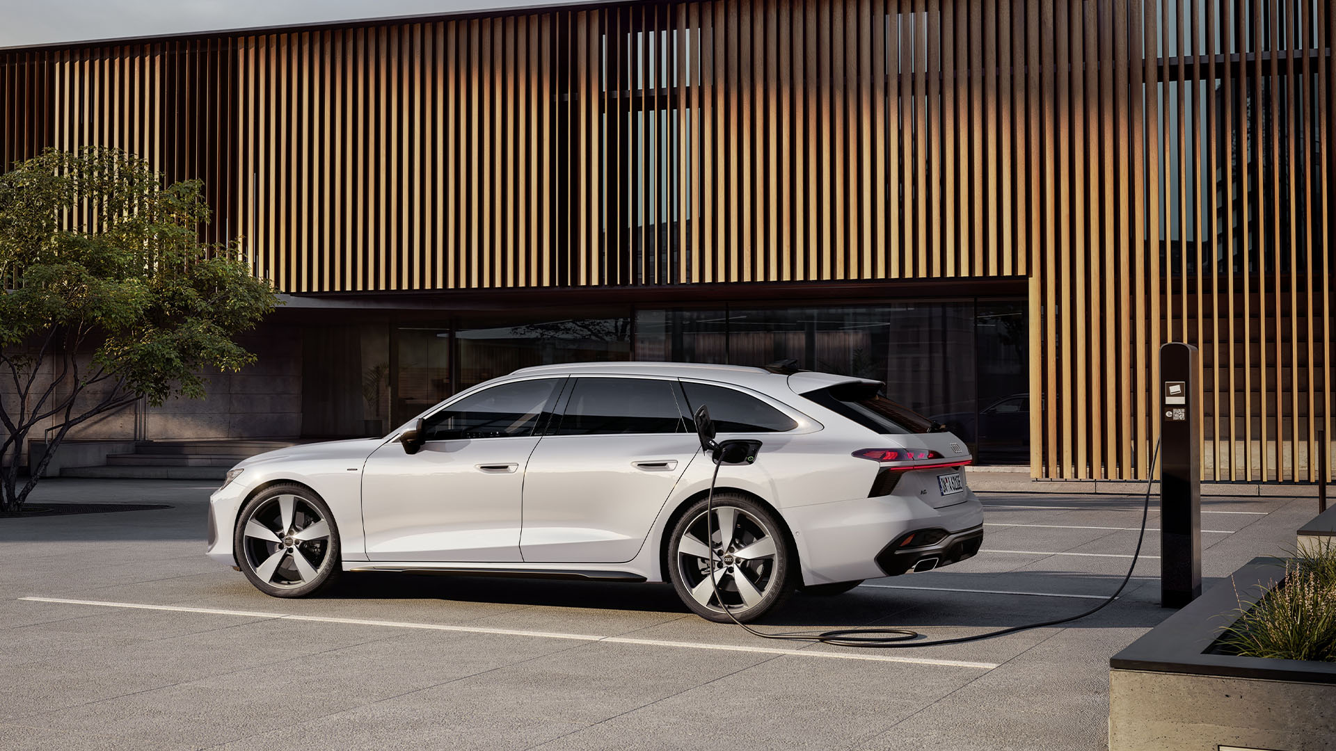 Audi A6 Avant Plug-in Hybrid