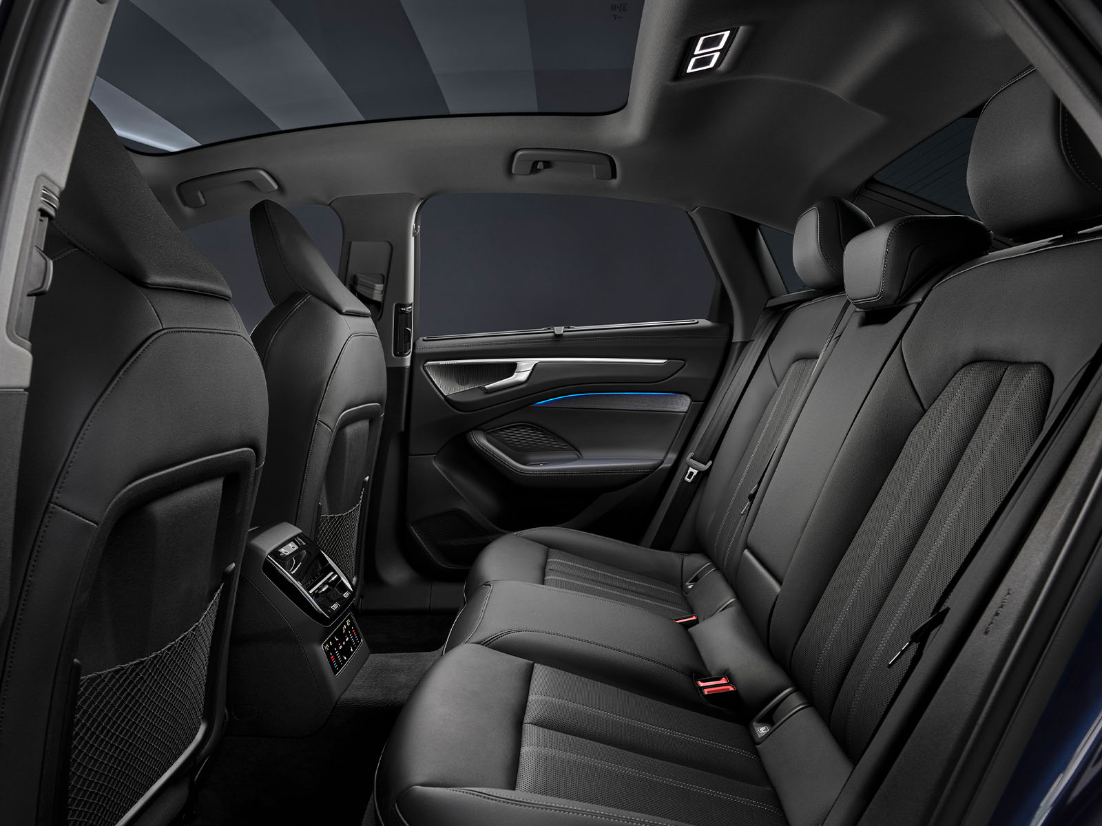 Audi A6 Limousine 15 April Vorstellung Fond