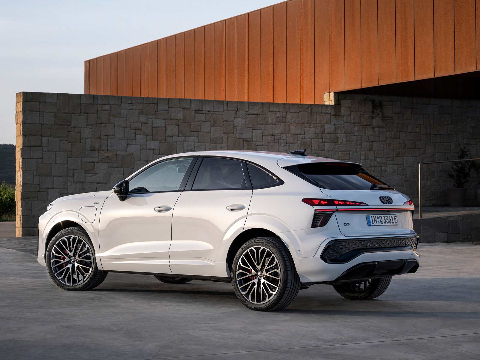 Audi Q3 Sportback Vorstellung Seitenansicht