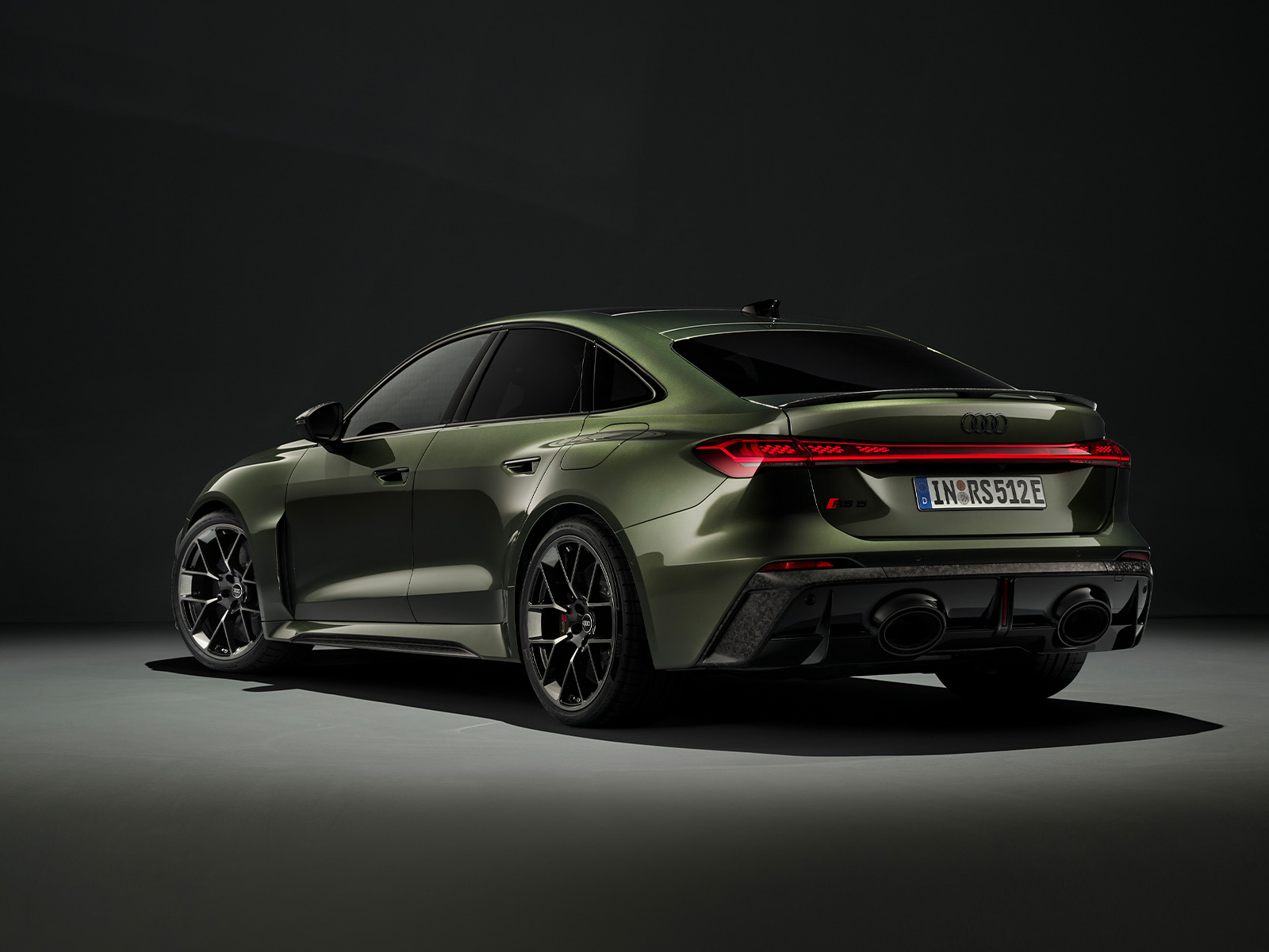 Audi RS5 Heckansicht 2