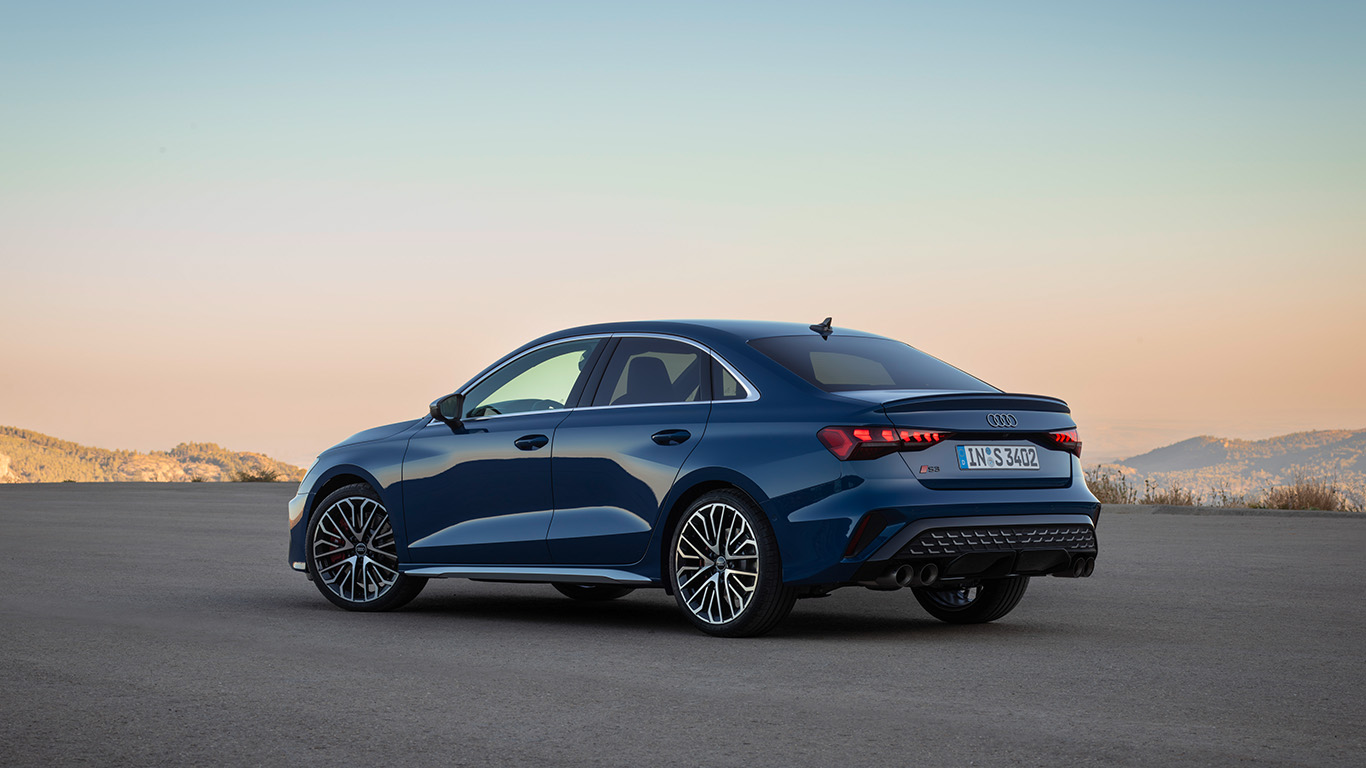 Audi S3 Facelift 2024 Sportback und Limousine im neuen Gewand carwow.de
