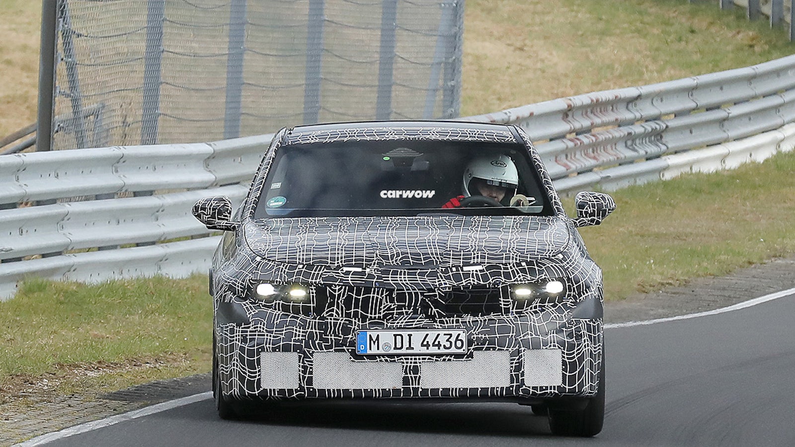 BMW 3er Neue Klasse auf Testfahrt Frontal