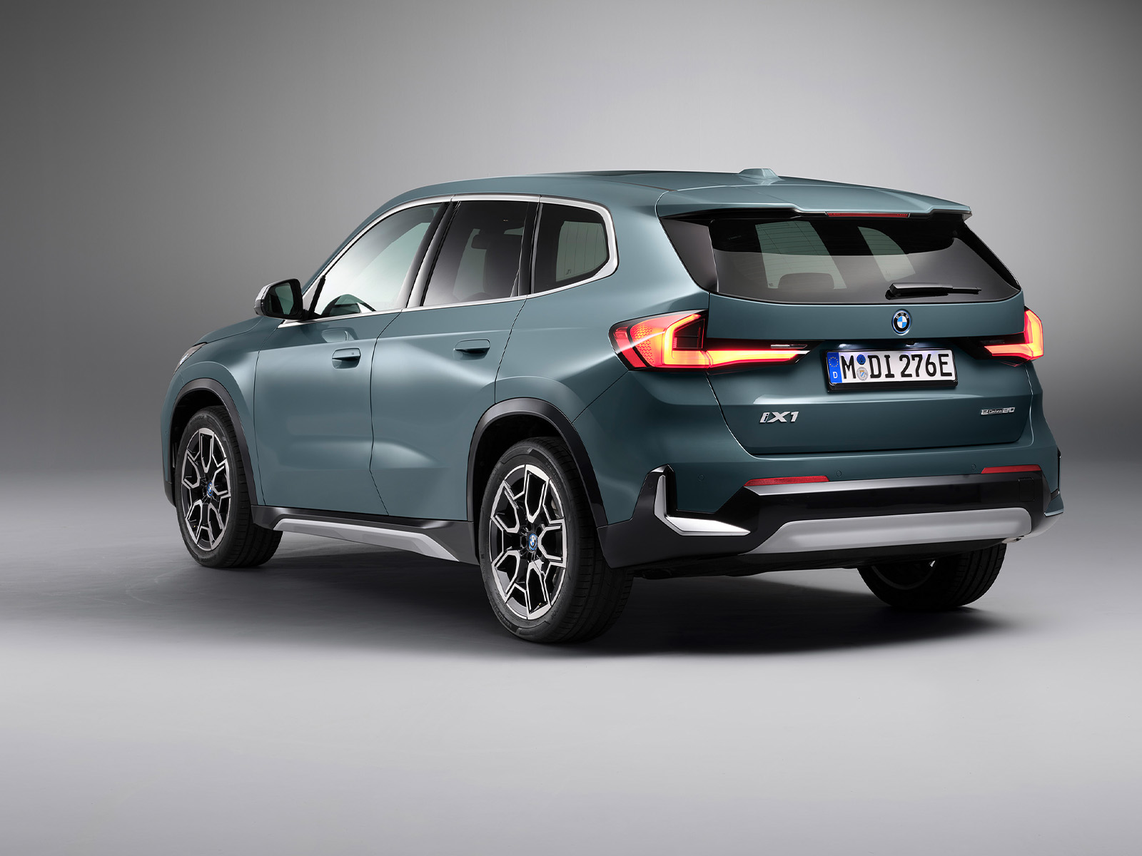 BMW iX1 Heckansicht
