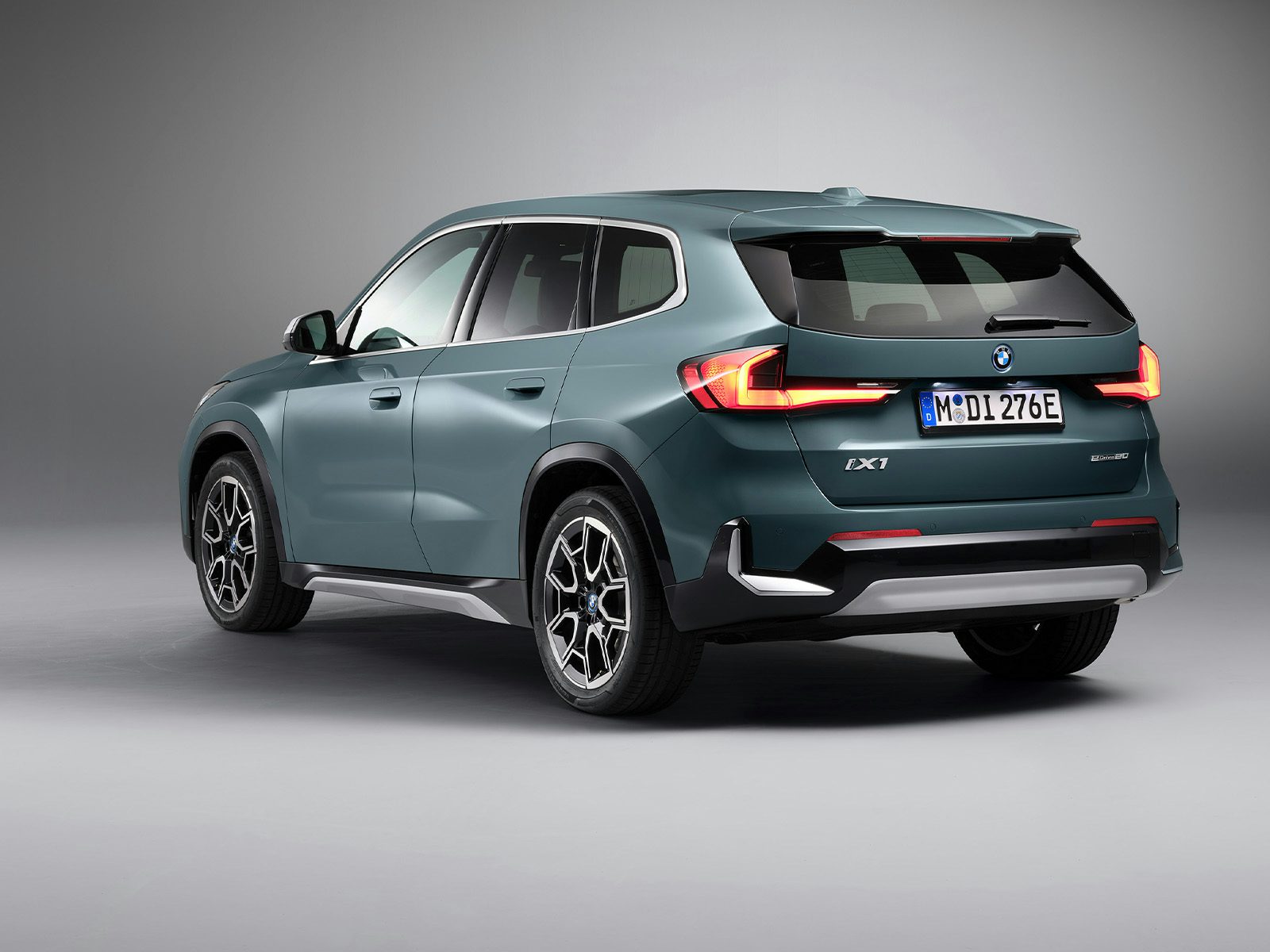 BMW iX1 Heckansicht