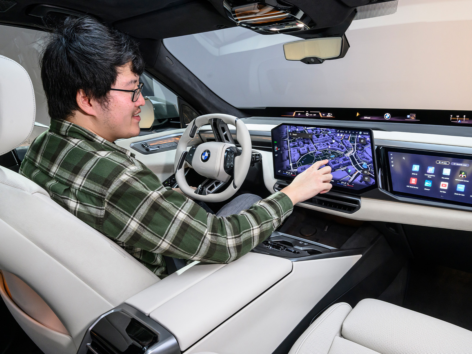 BMW iX5 Erster Eindruck Cockpit 2