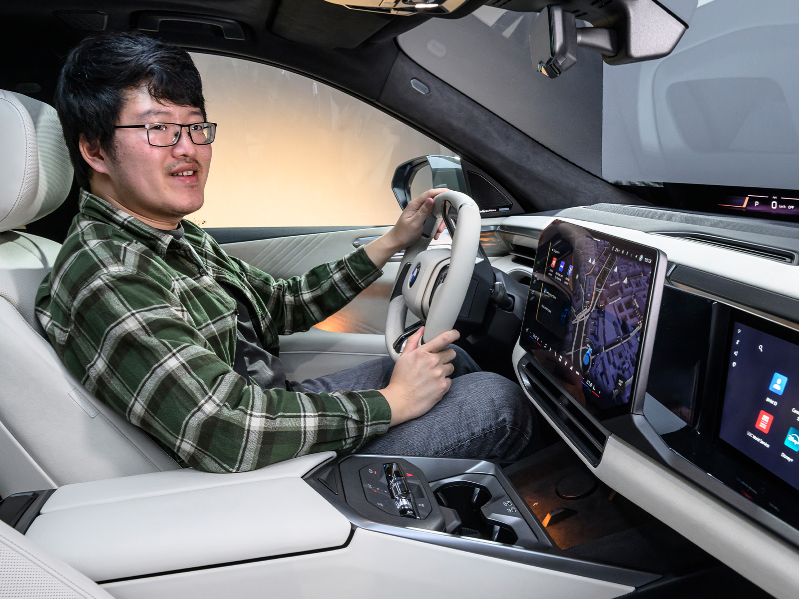 BMW iX5 Erster Eindruck Cockpit