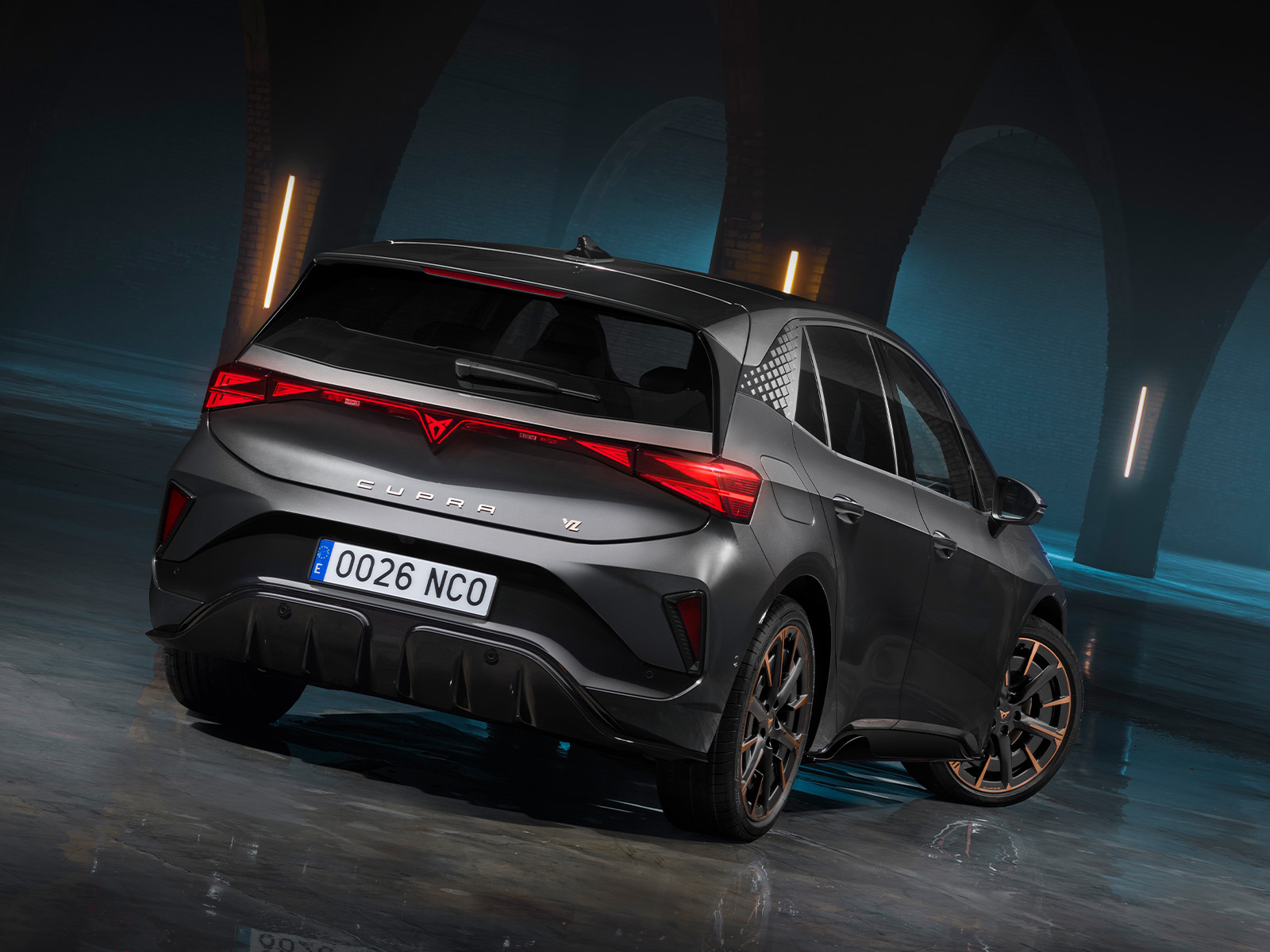 Cupra Born Facelift 2026 Heckansicht dynamisch
