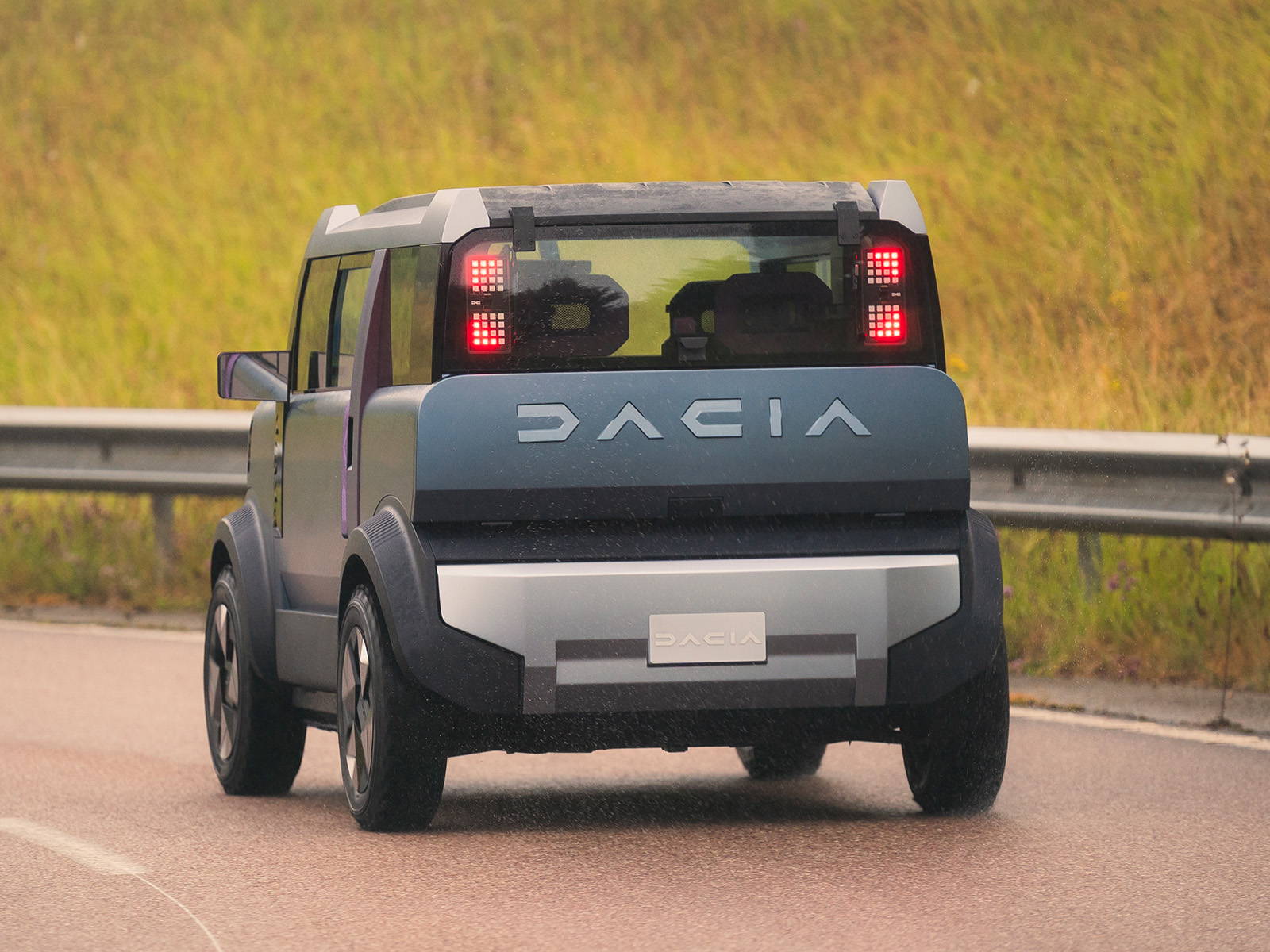 Dacia Hipster Concept Presentation Rear View