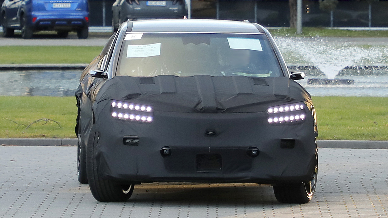 Genesis GV60 Magma Testfahrt Frontansicht