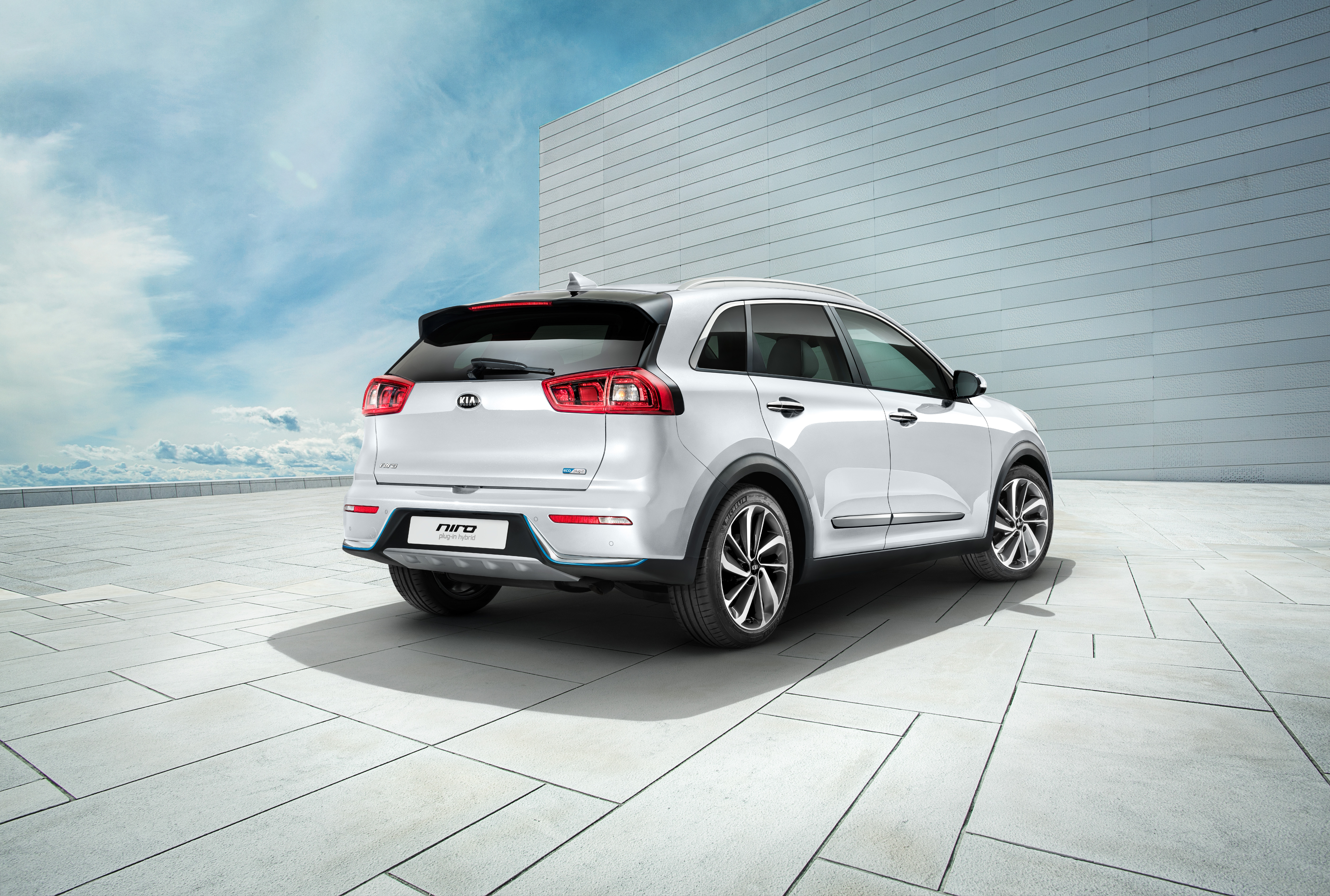 KIA Niro Plugin Hybrid Preise, Modelle und Test carwow.de