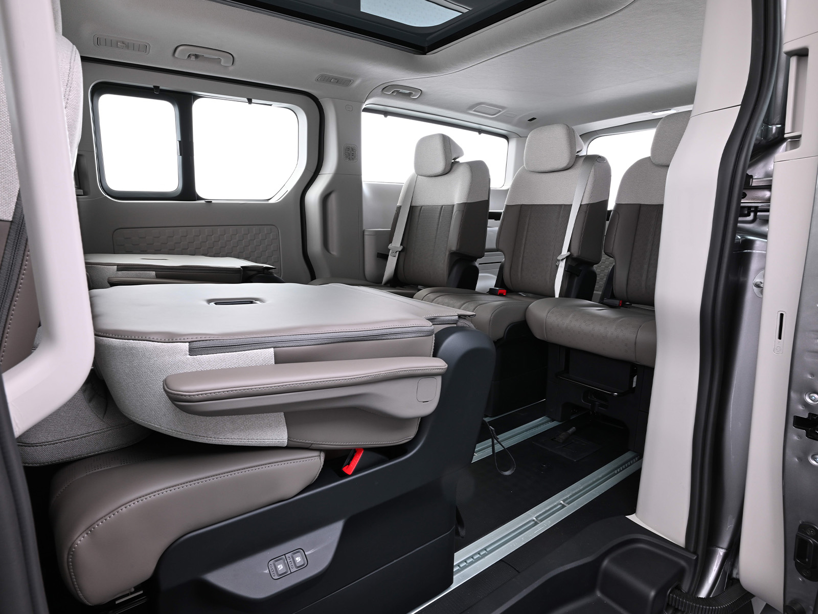 Kia PV7 Passenger Vorstellung variabler Innenraum