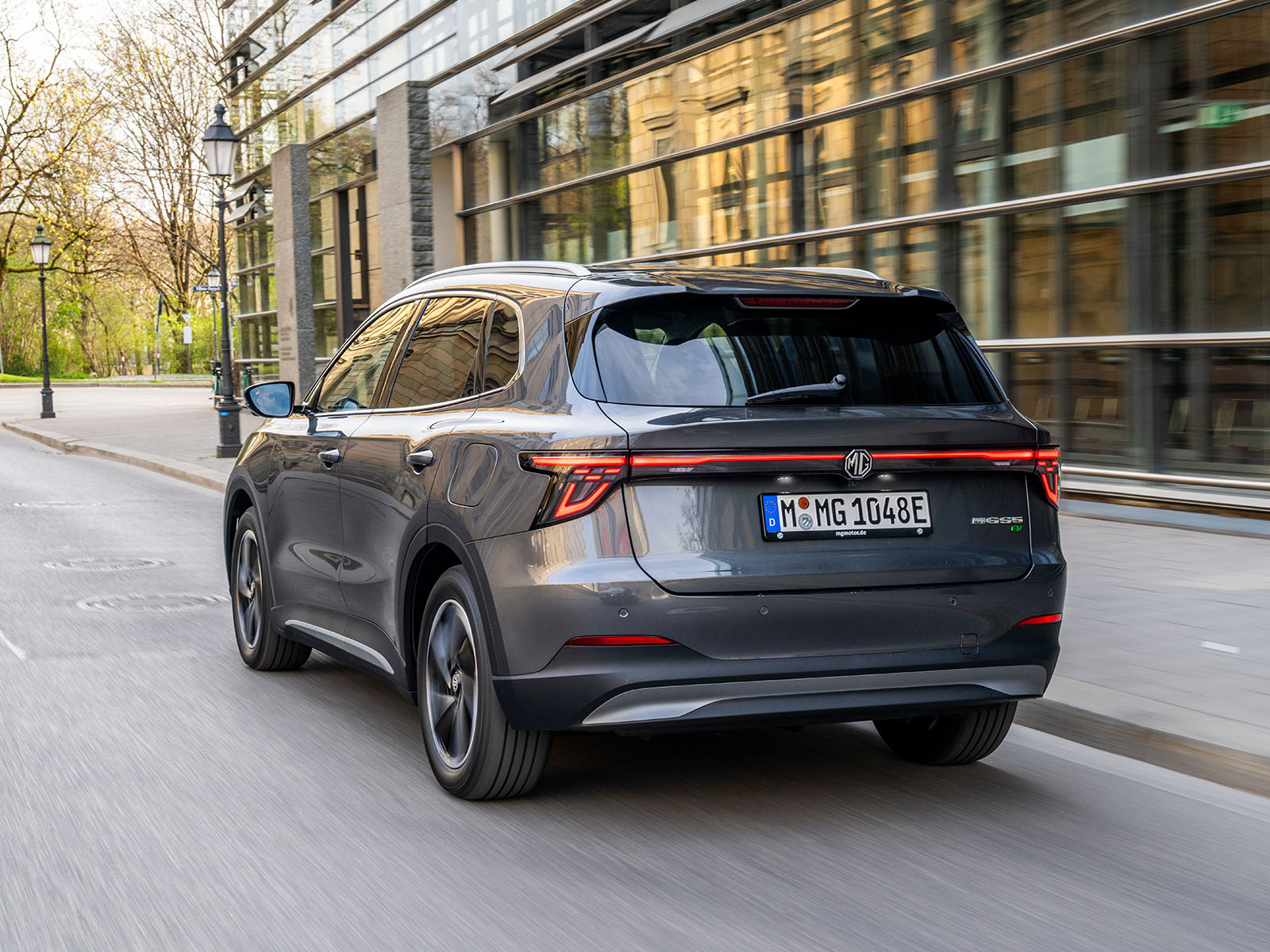 MG S5 EV 2025 Heckansicht