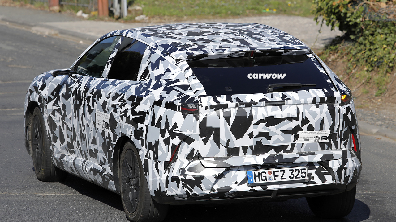 Mazda CX-6e Testfahrt Heckansicht