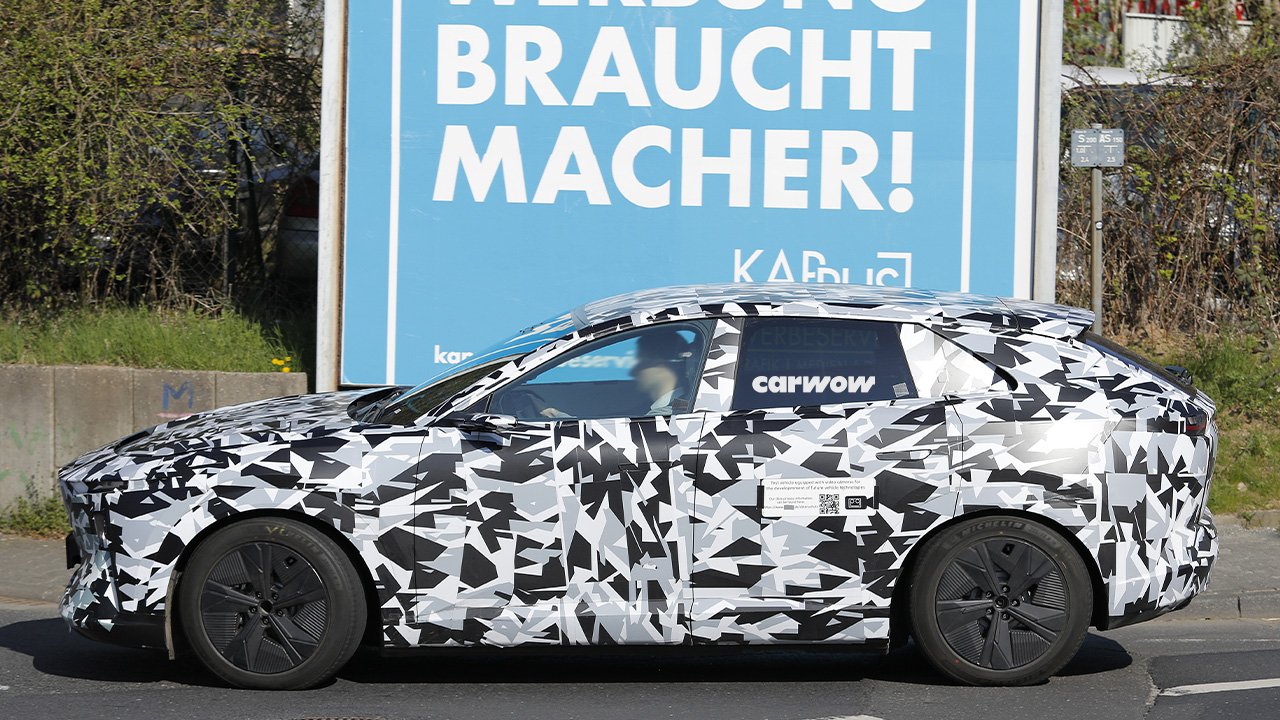 Mazda CX-6e Testfahrt Seitenansicht