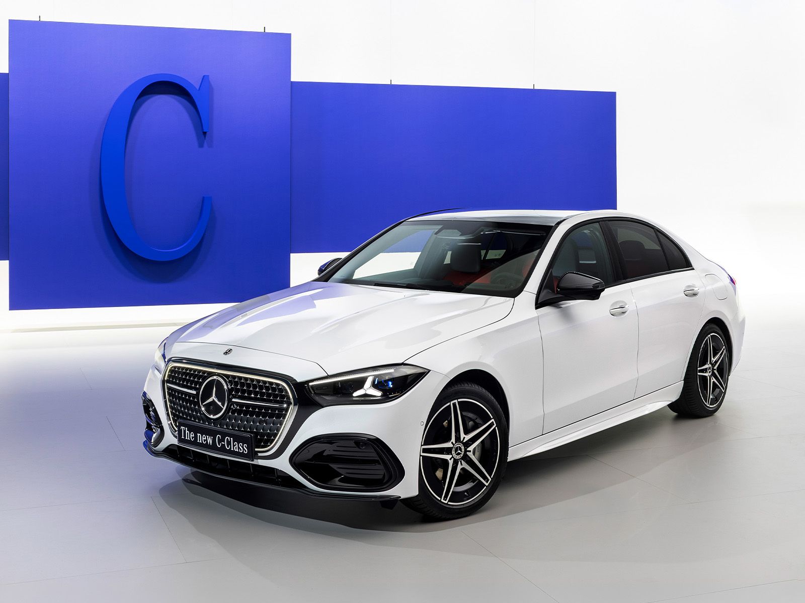 Mercedes Benz C-Klasse Verbrenner-Facelift Frontansicht Limousine
