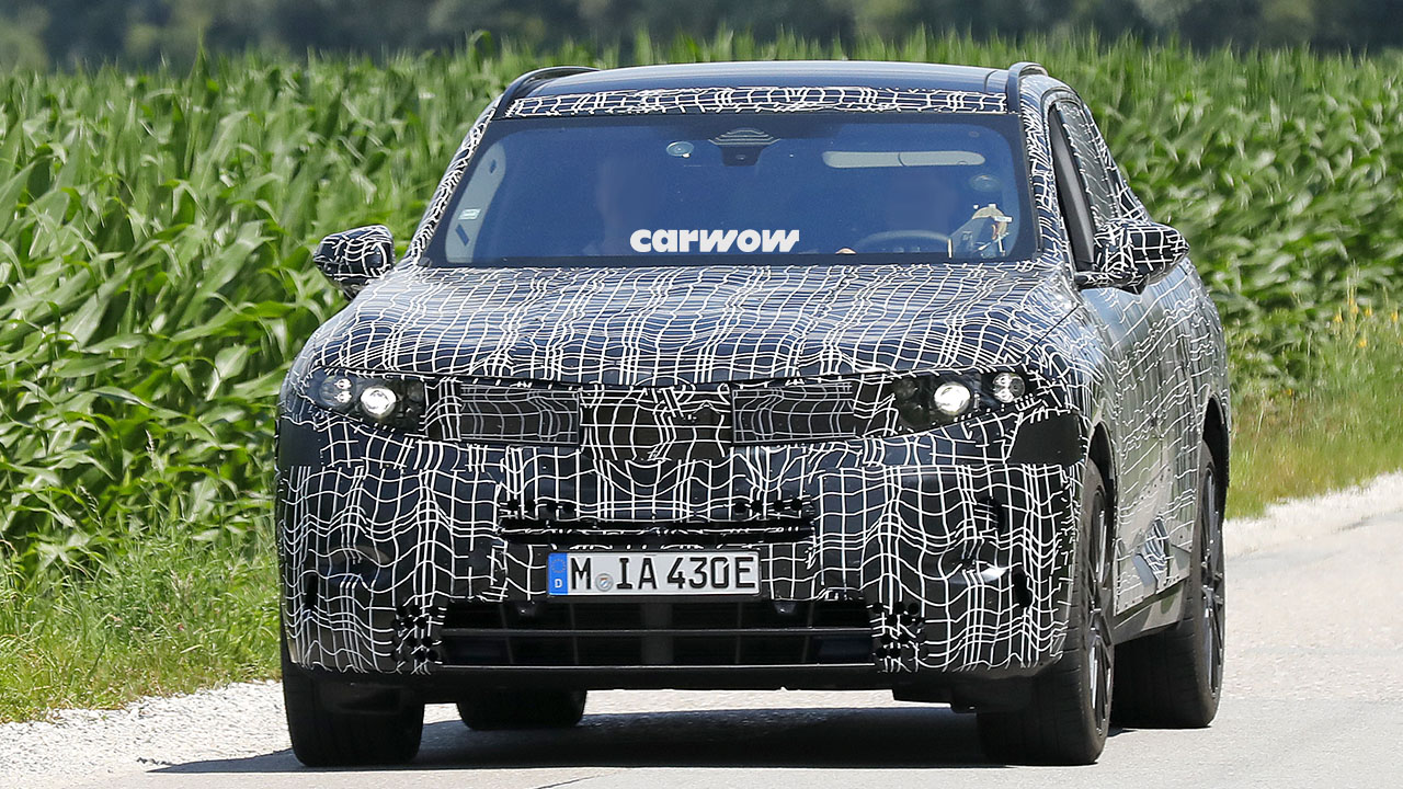 New BMW X5 frontal view