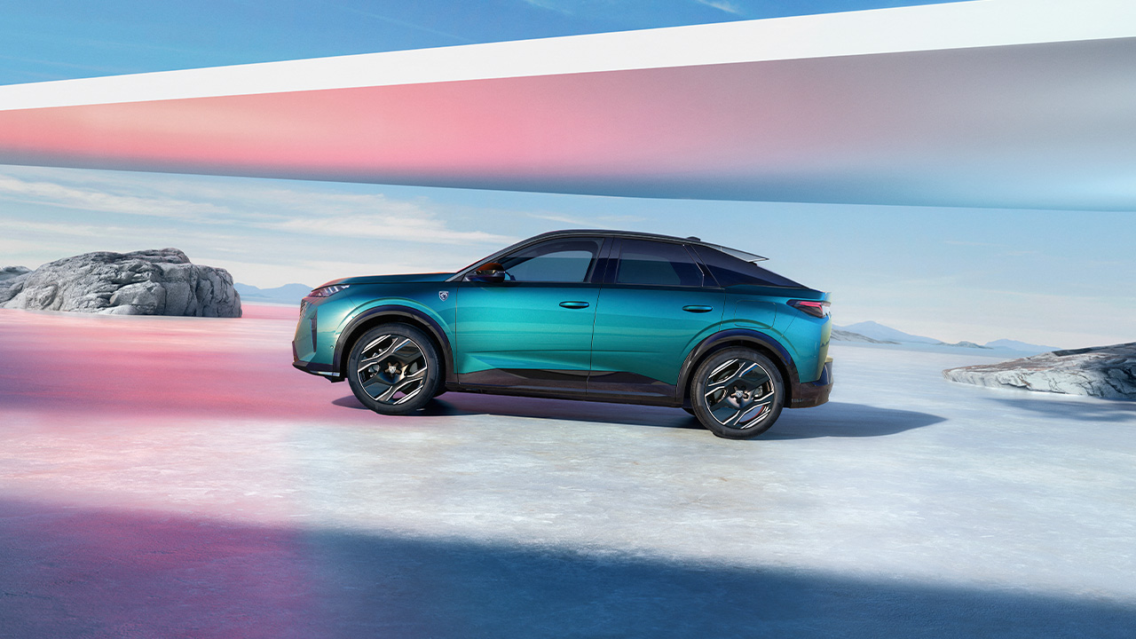 Peugeot E-3008 Long Range