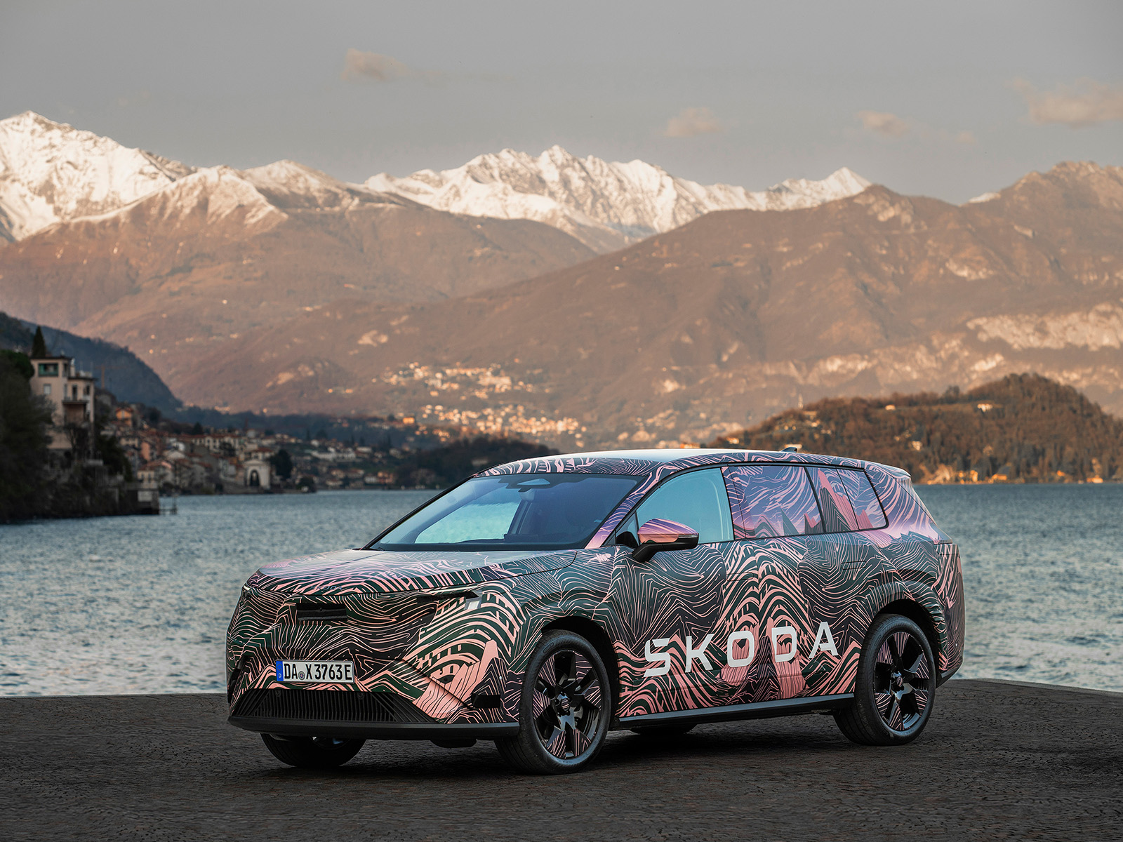 Skoda Peaq getarnt Seitenansicht