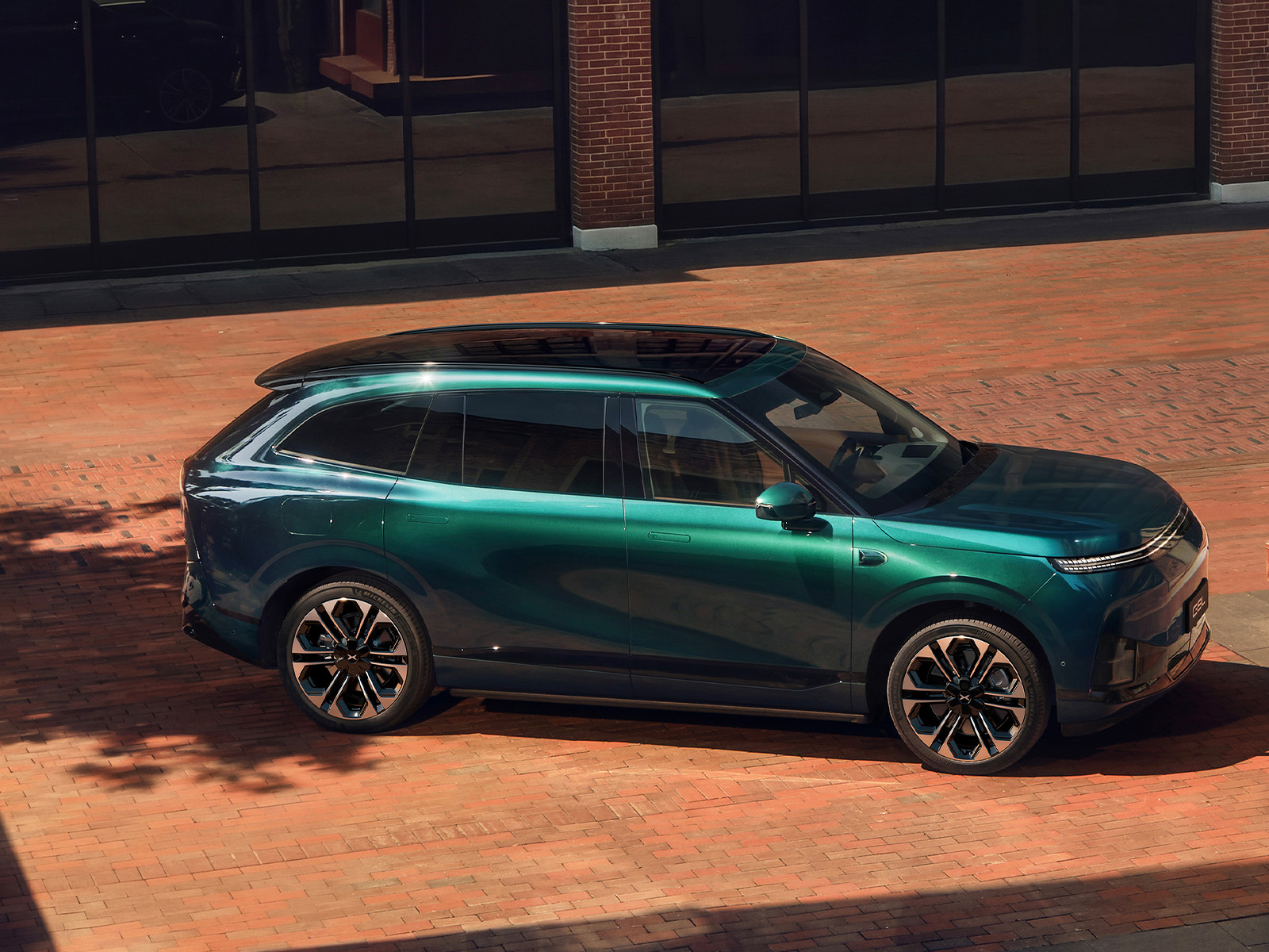XPENG G9L