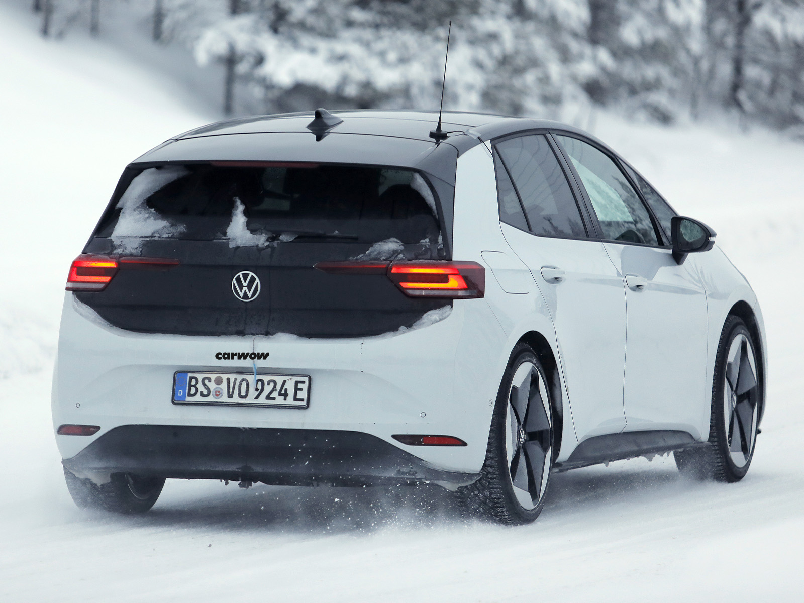 VW ID3 Zweites Facelift Heckansicht 2