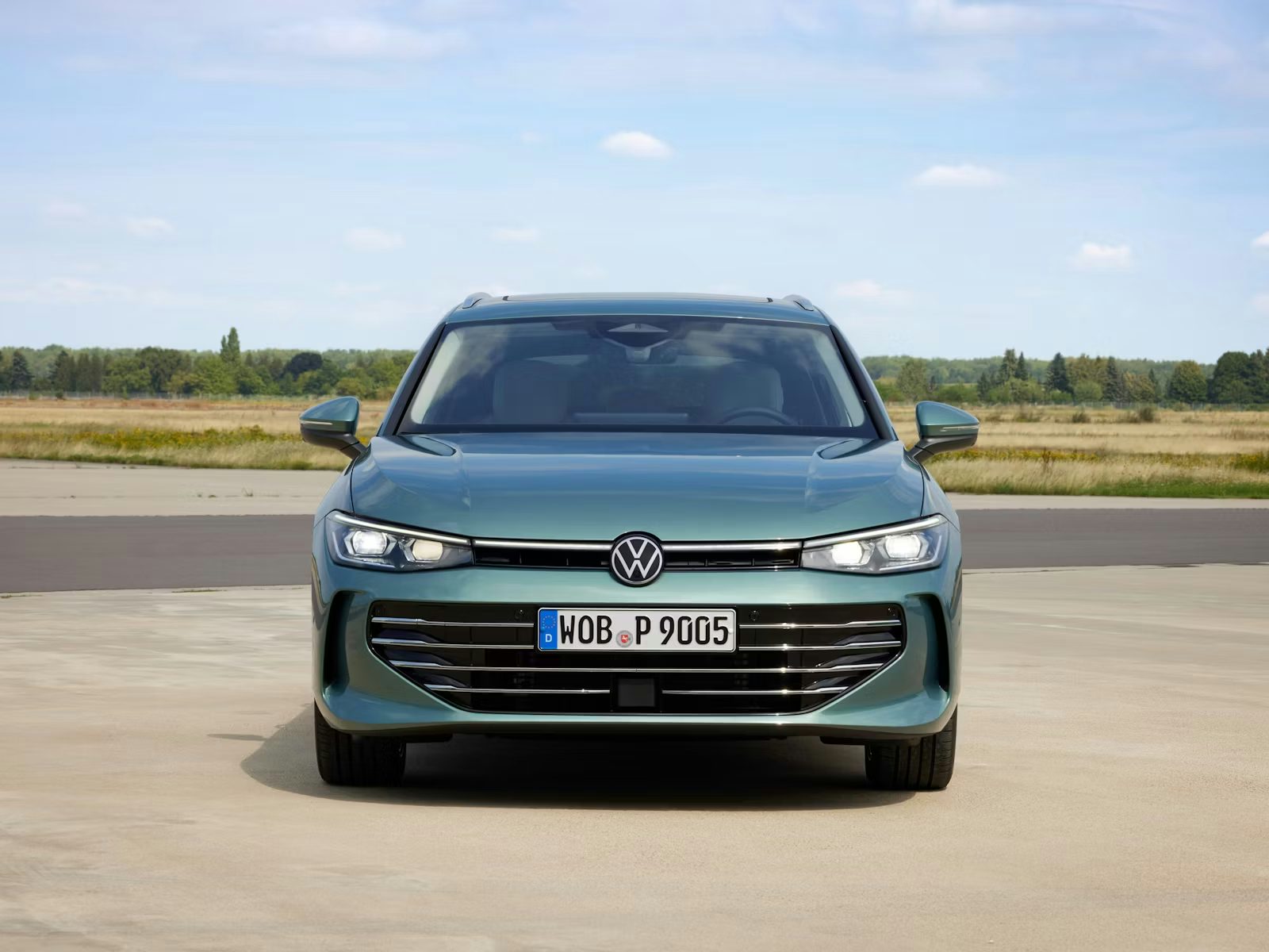VW Passat on sale June 2025 static front