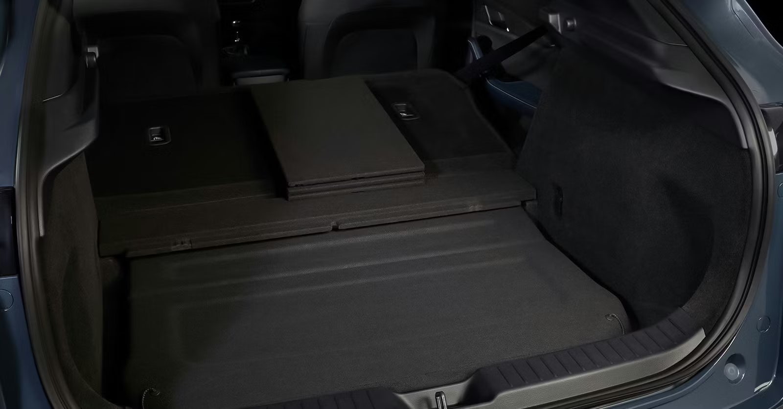 Mazda CX-30 Kofferraum umgeklappt